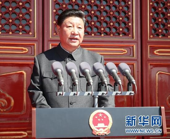 2015年9月3日，纪念中国人民抗日战争暨世界反法西斯战争胜利70周年大会在北京天安门广场隆重举行。这是中共中央总书记、国家主席、中央军委主席习近平在大会上发表重要讲话。新华社记者兰红光摄